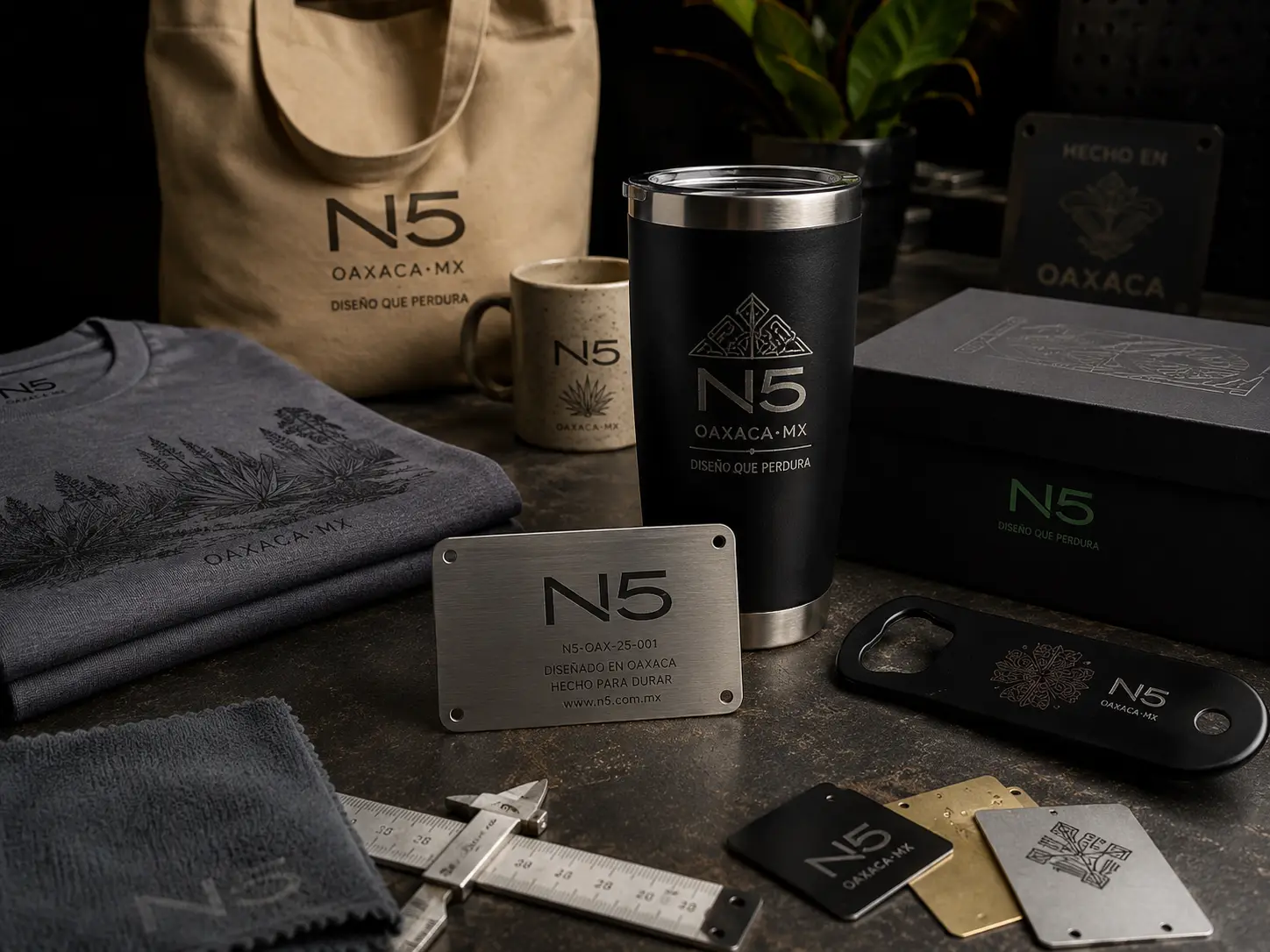 Grabado y piezas especiales personalizados por N5
